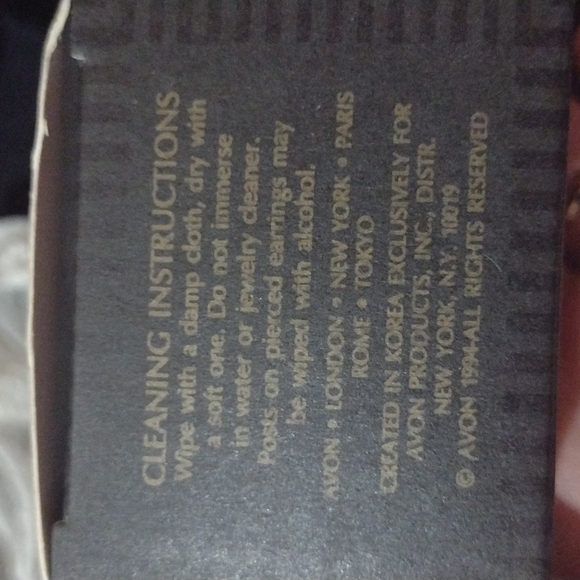 Vintage Silverstone pierced hoops 1994 limited edition - Picture 3 of 6